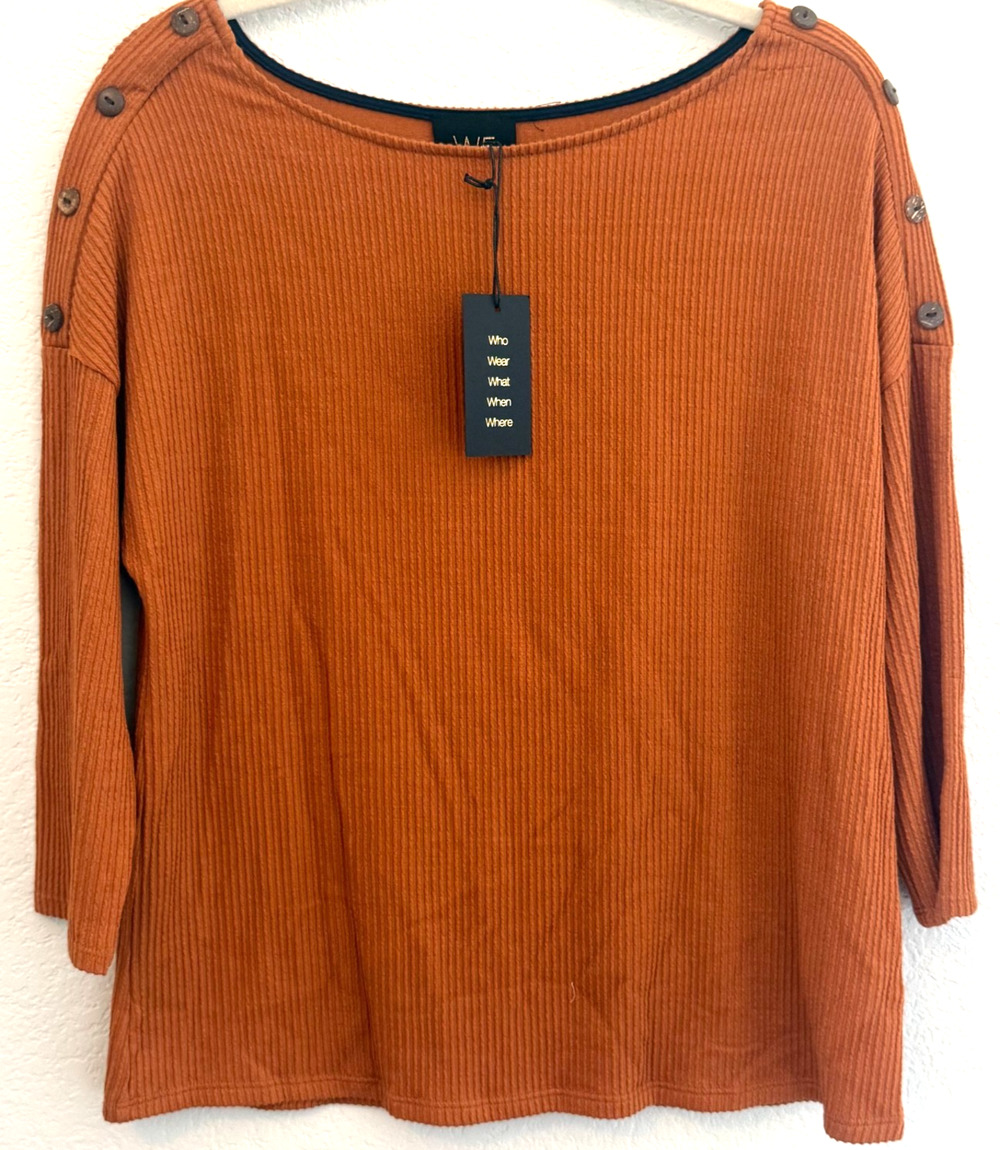 W5 Anthropologie Women’s Rust Orange Ribbed Button Shoulder Top Size M - NWT
